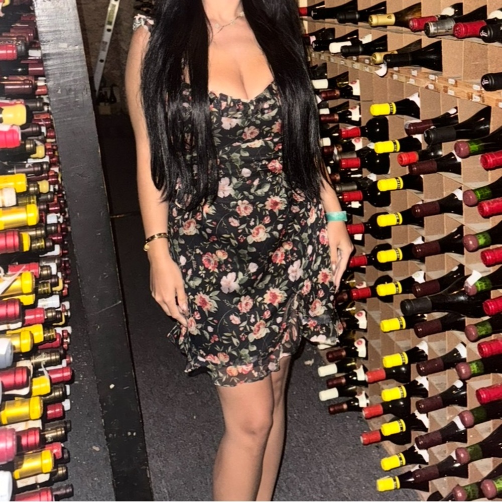 Storia Black Floral Dress